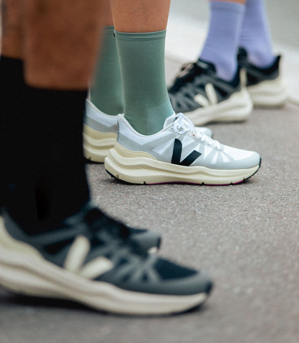 VEJA CONDOR 3 ENGINEERED-MESH WHITE BLACK | VJ24762