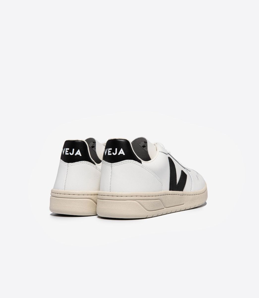 VEJA V-10 LEATHER WHITE BLACK | VJ24537