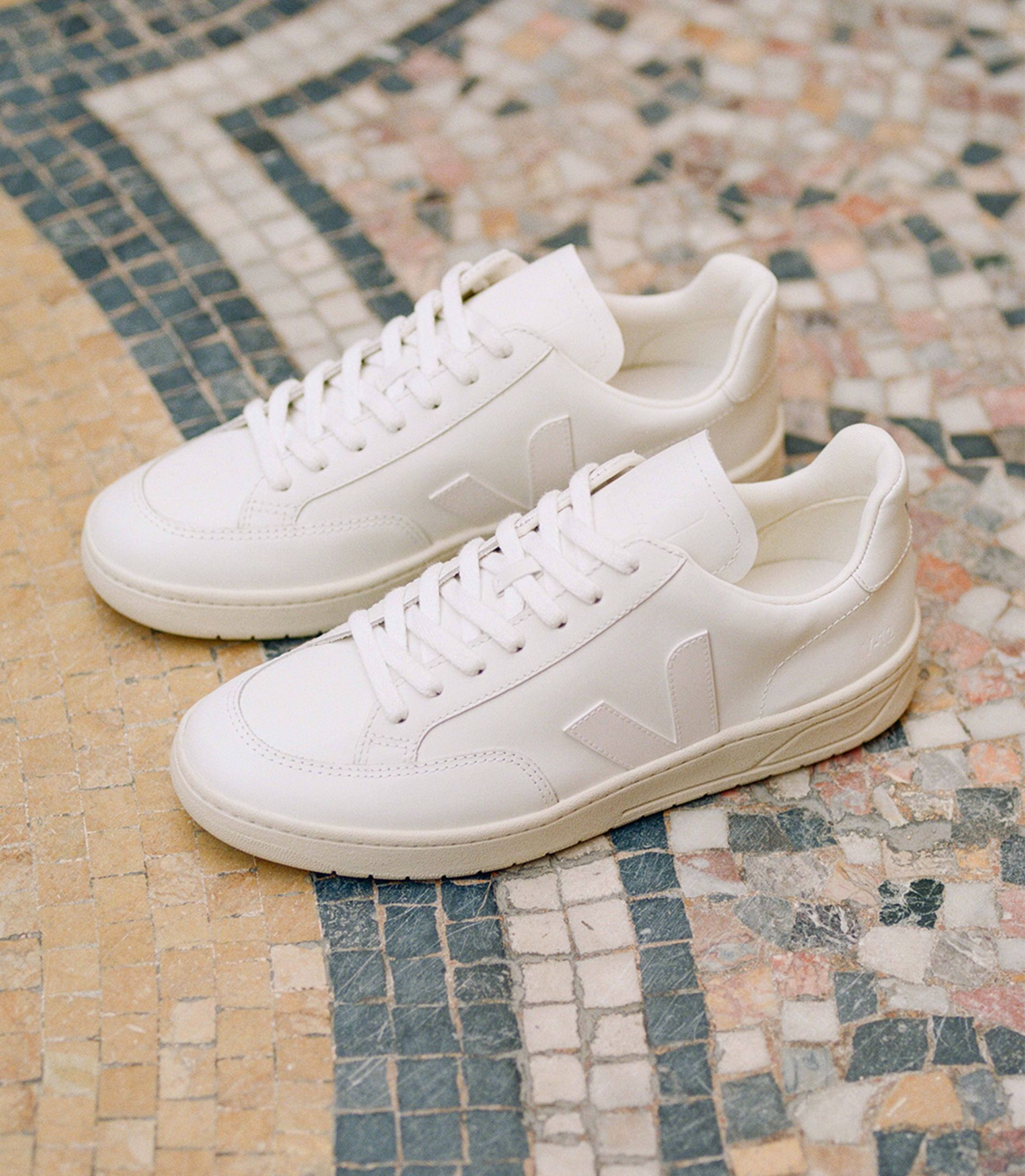 VEJA V-12 LEATHER WHITE | VJ24269