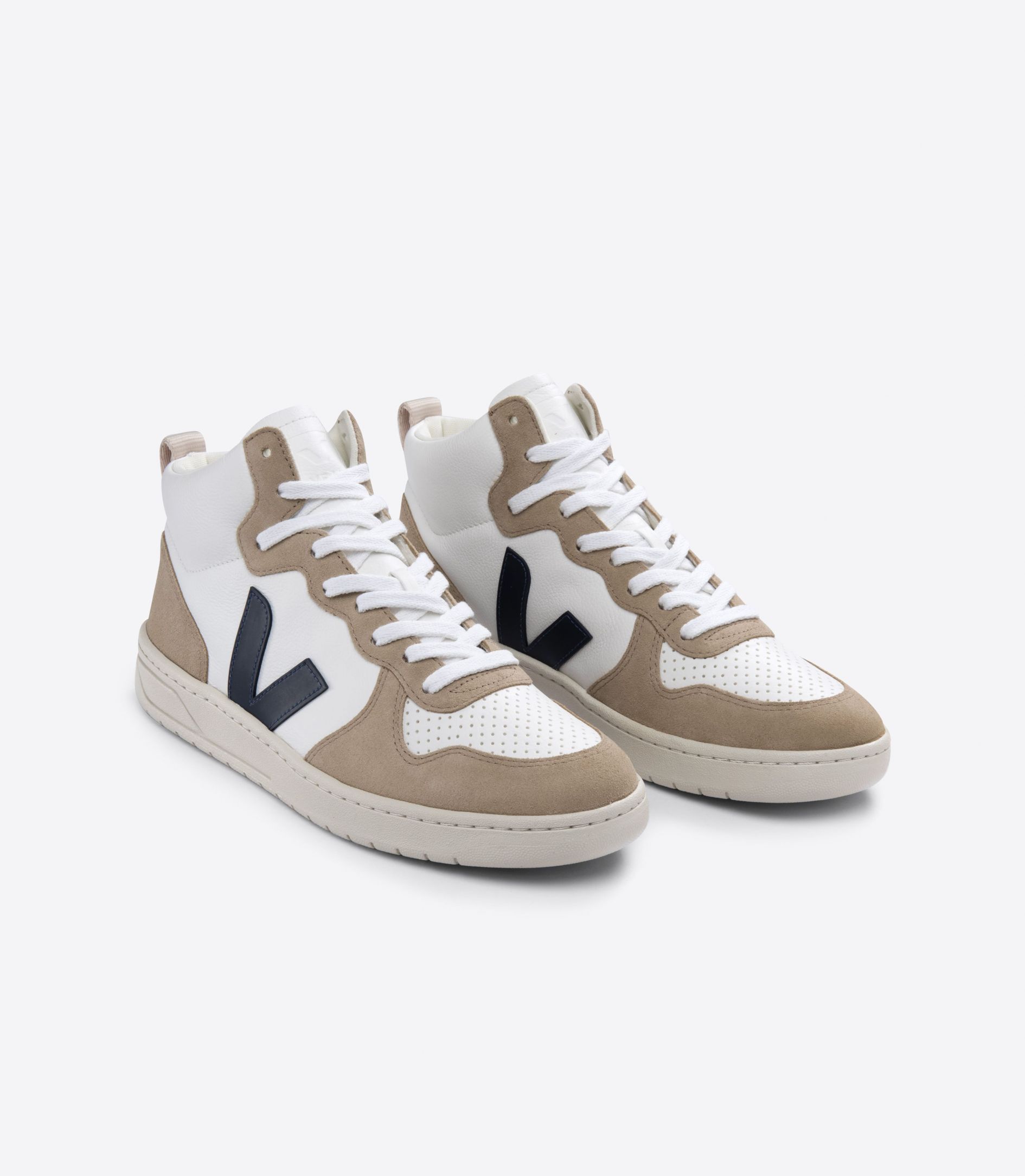VEJA V-15 LEATHER WHITE NAUTICO SAHARA | VJ24315